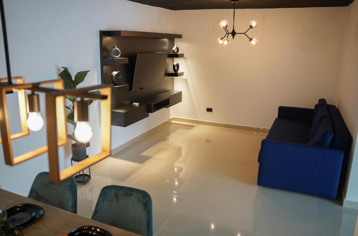 לויטאון North Breeze Guest House 1 מראה חיצוני תמונה