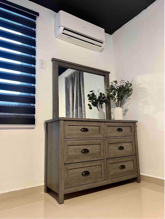 לויטאון North Breeze Guest House 1 מראה חיצוני תמונה