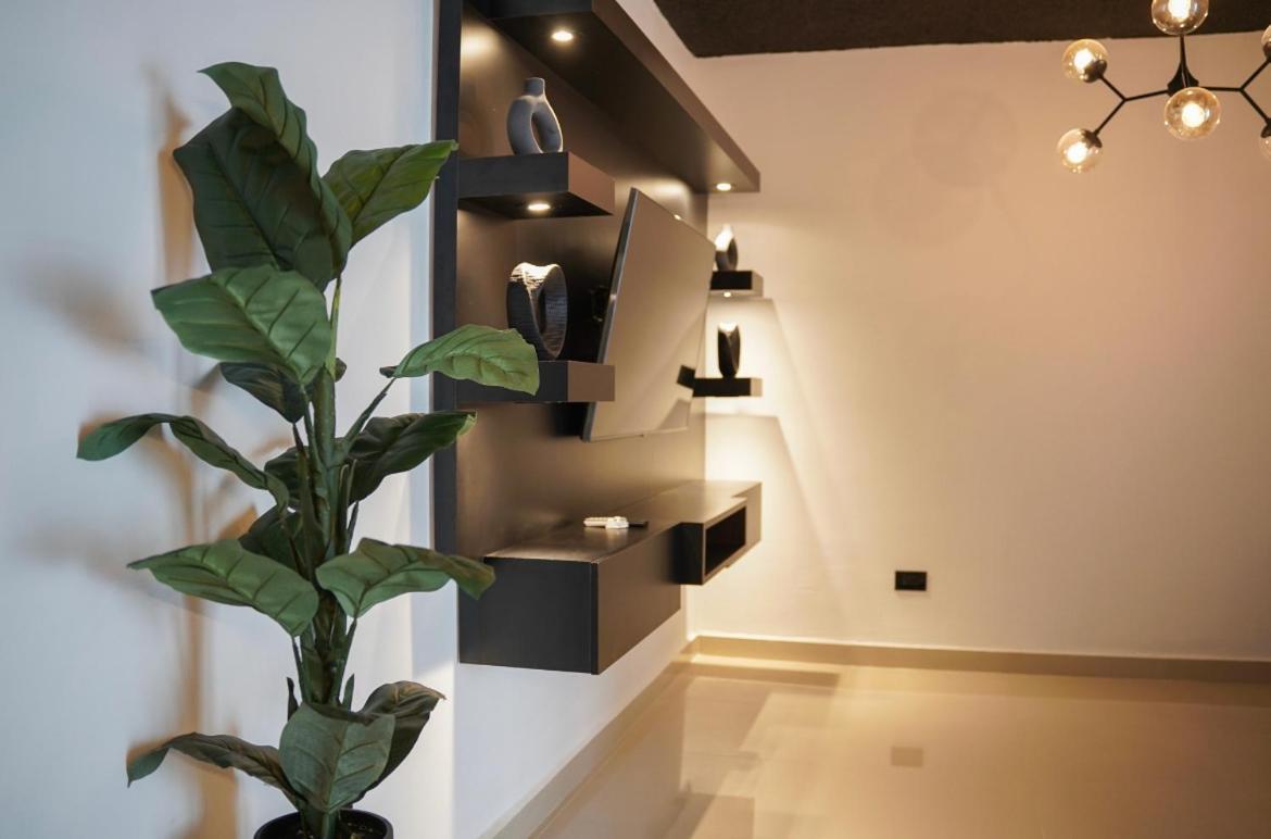 לויטאון North Breeze Guest House 1 מראה חיצוני תמונה