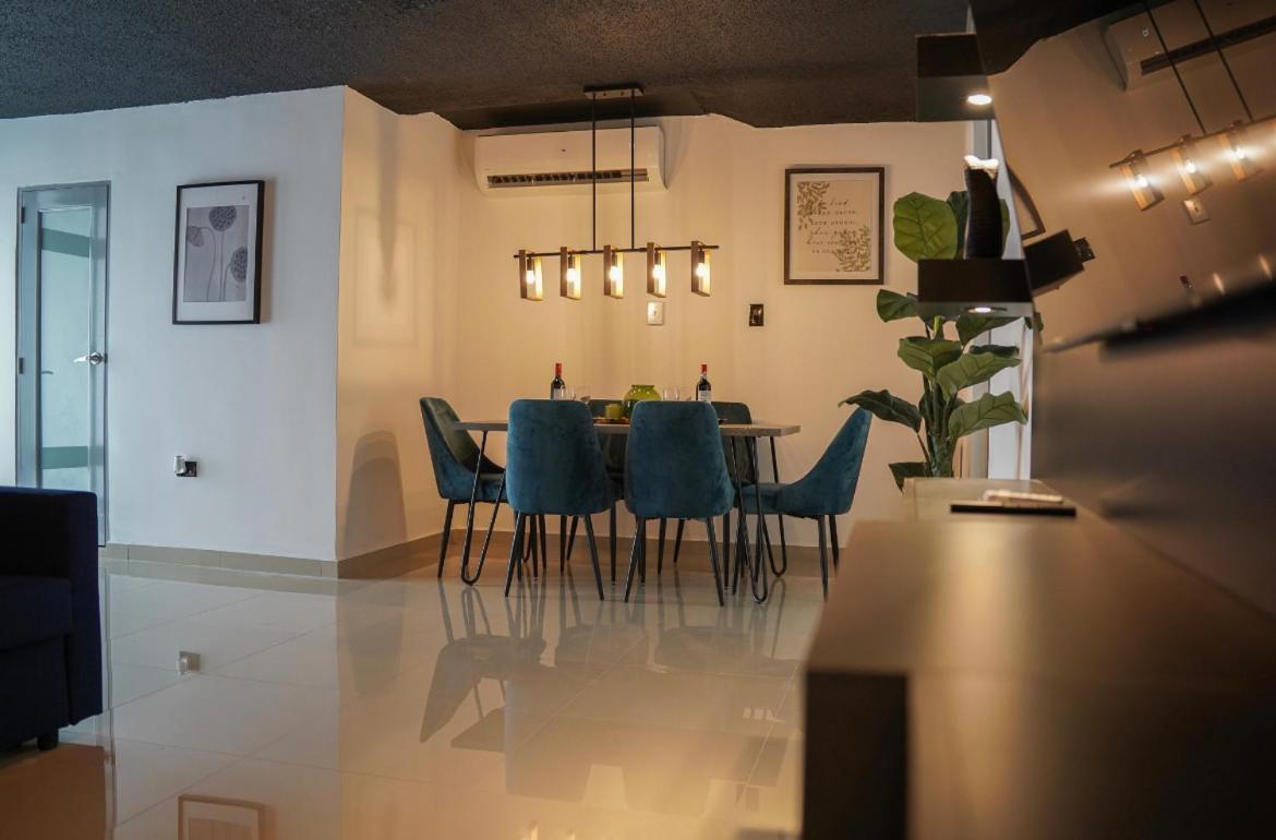 לויטאון North Breeze Guest House 1 מראה חיצוני תמונה