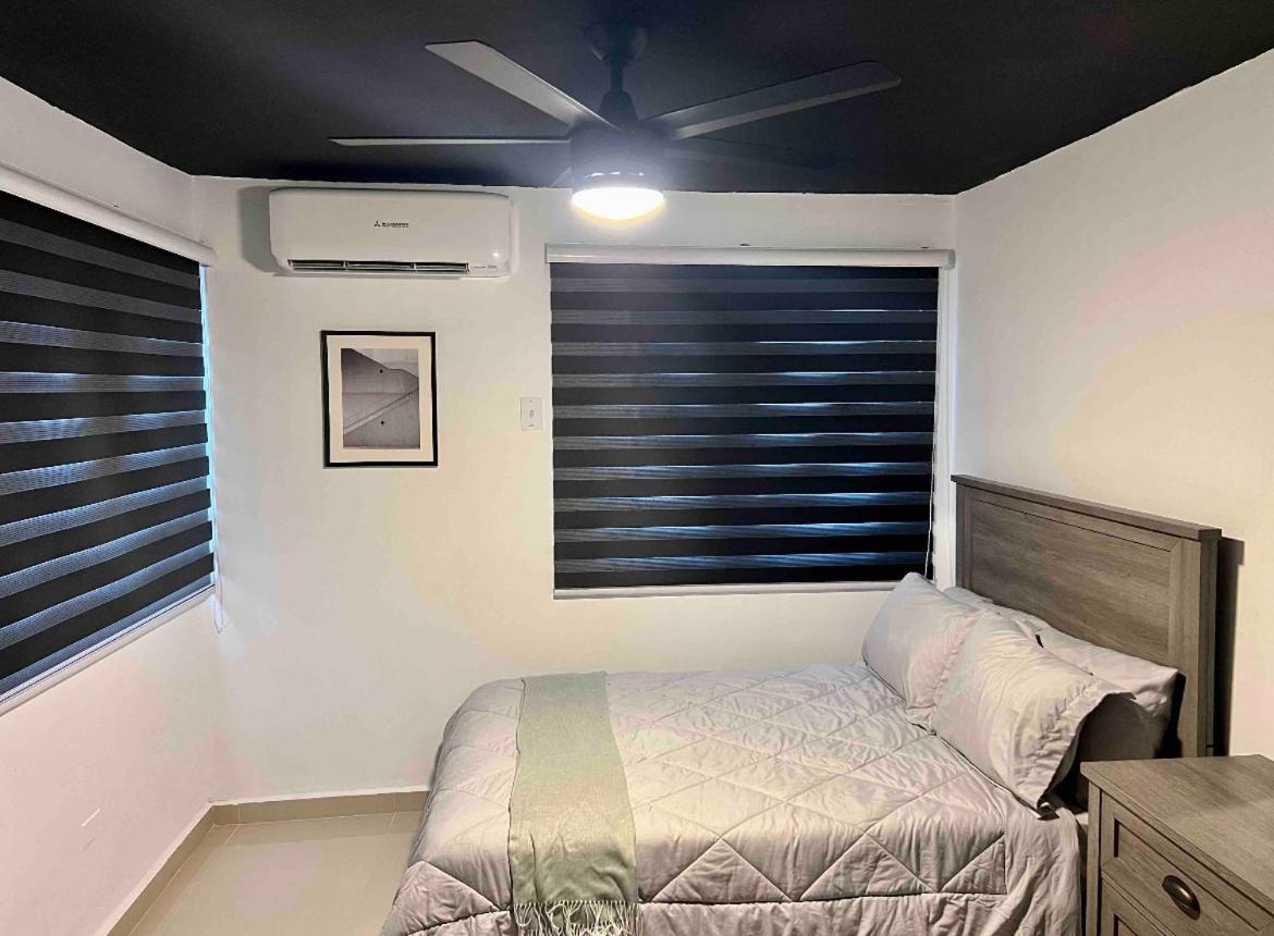 לויטאון North Breeze Guest House 1 מראה חיצוני תמונה