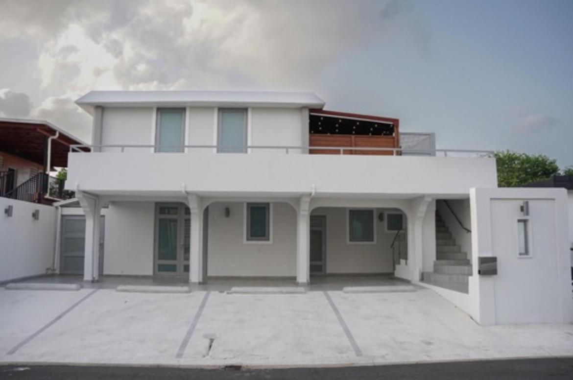 לויטאון North Breeze Guest House 1 מראה חיצוני תמונה